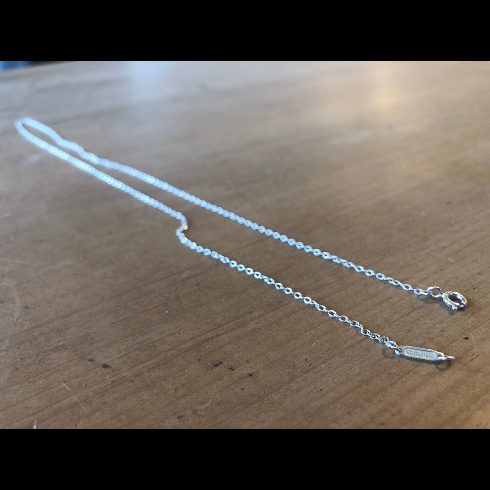 18 inch chain marked Tiffany & Co.